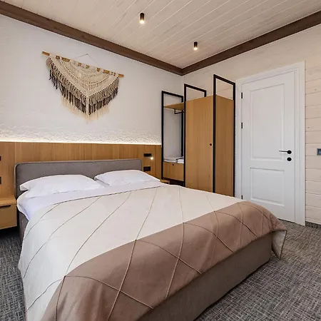 Podgorie Курортный комплекс 3*