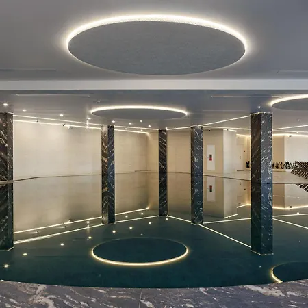 Resort Podgorie 3*